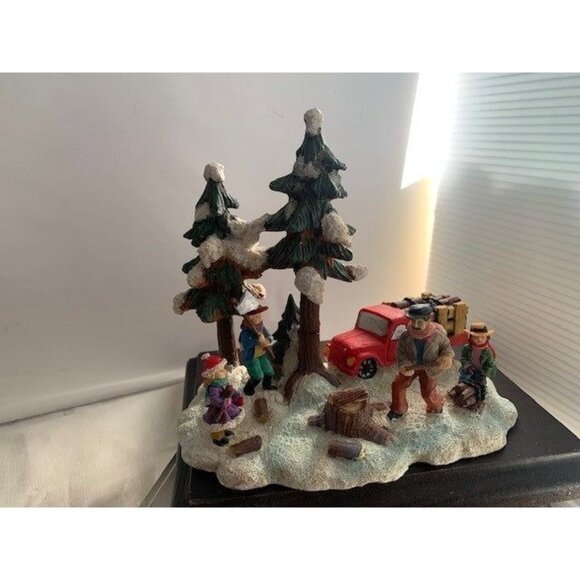 Vintage Christmas Ceramic Holiday Village Decorations - Picture 7 of 10
